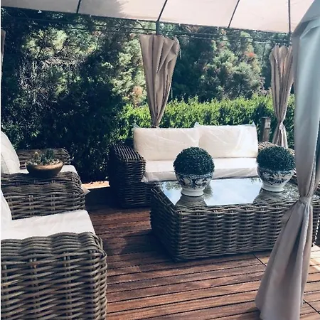 Do Monte Вилла Гимарайнш