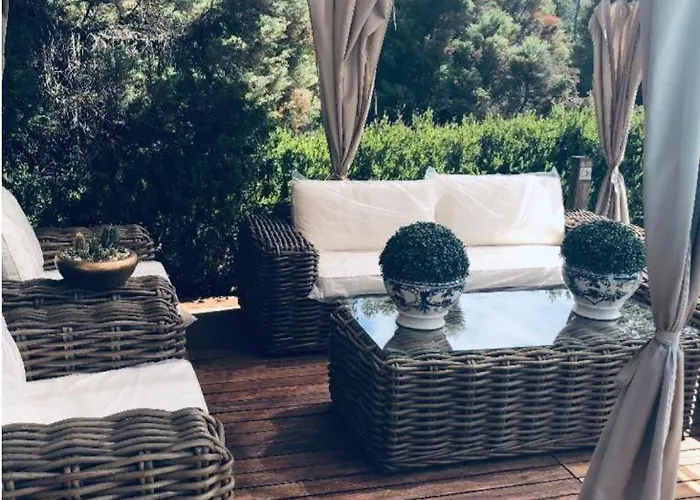 Do Monte Villa Guimarães